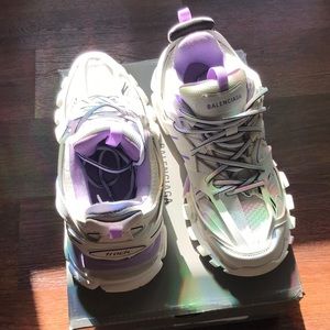 Track Balenciagas
